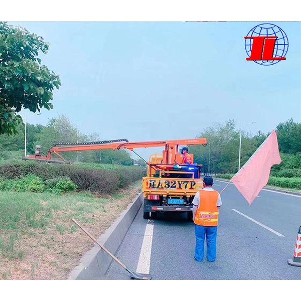 液压绿篱修剪机