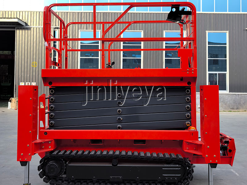 履带自行式升降平台