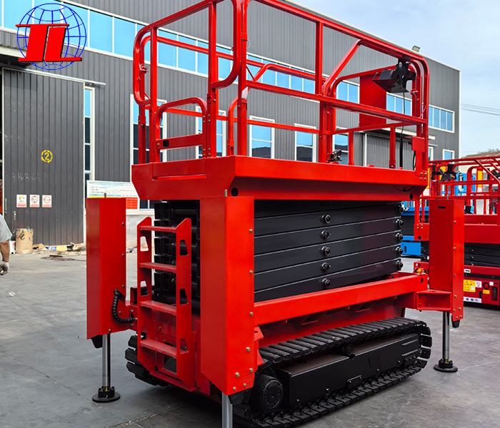 履带自行式升降机